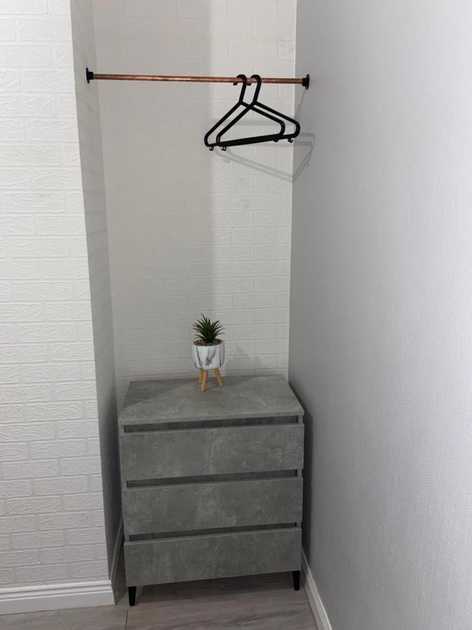 Broadway Belfast! Central Location! Sleeps 6! エクステリア 写真